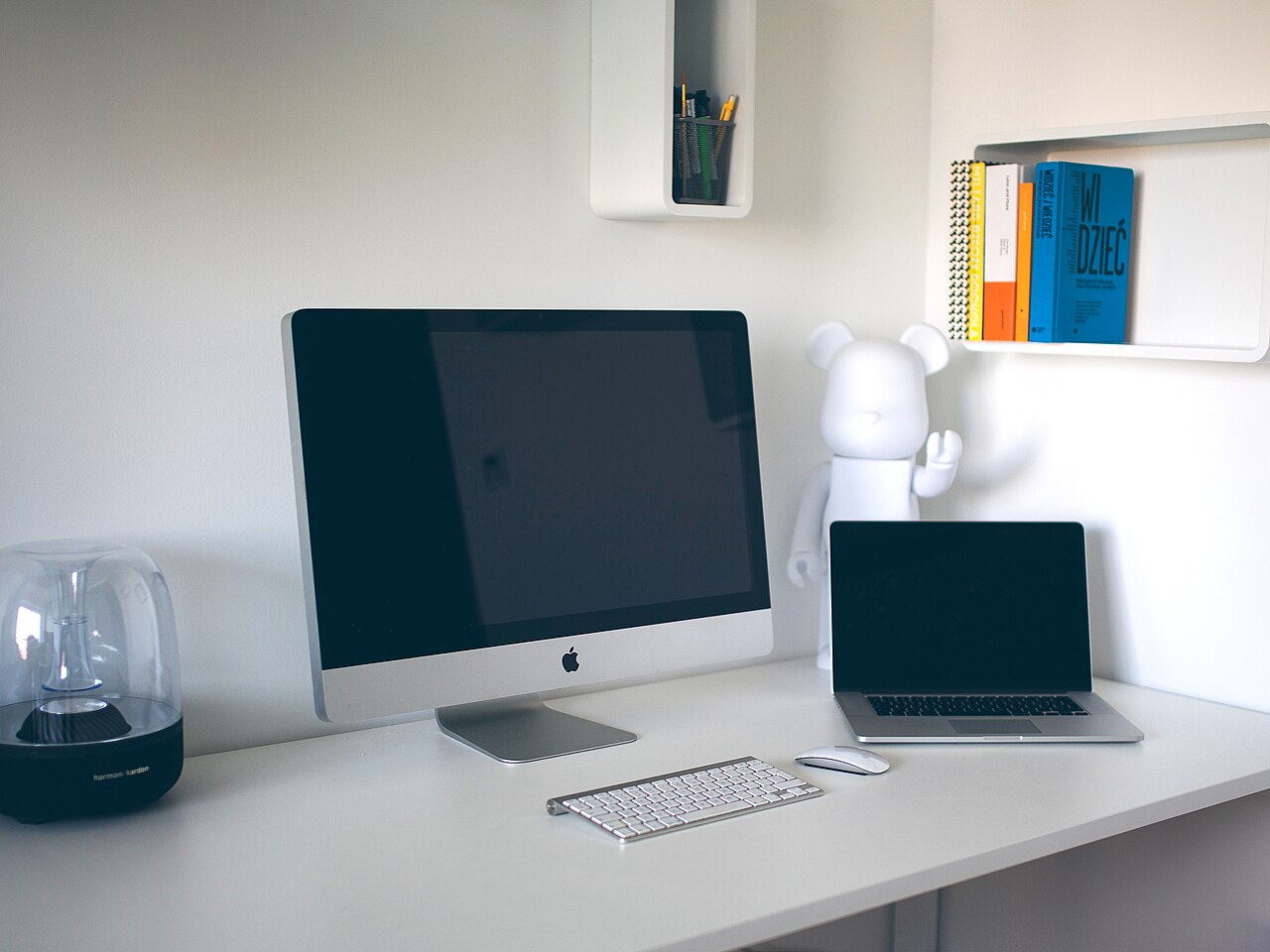 A workspace where people records and workflows meet day to day.
